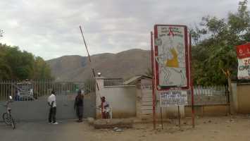 Active Aid in Africa, Anreise mit dem Bus von Kenia und Tansania nach Malawi, Grenzerfahrung