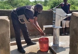 Defekter Brunnen in Leno Village, Tengani, Malawi