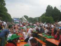 Überfluss in Deutschland, hier üppiges Fest zur Fuß ball-WM
