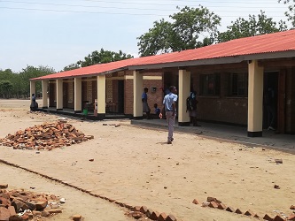 Die sanierten Schulgebäude im neuen Glanz