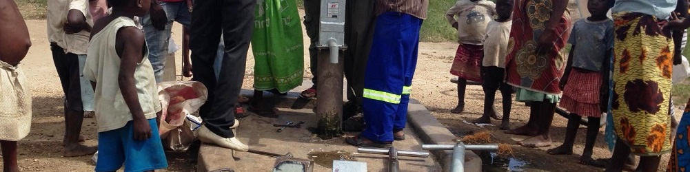 Active Aid in Africa, Brunnenreparatur in Chokolo, Tengani, Malawi