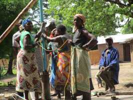 Brunnensanierung in Tengani, Active Aid in Africa Malawi