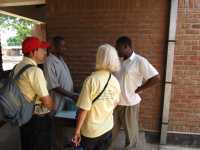 Besuch des Tengani Hospital und Übergabe der Spenden von der Ratsapotheke Eutingen, Malawi